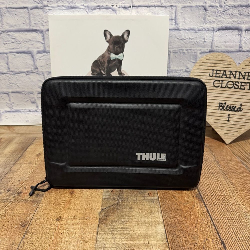 Thule Gauntlet 3.0 Laptop Sleeve